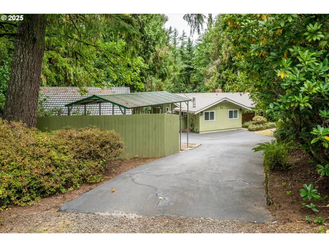 $699,000 | 41929 Deerhorn Road, Springfield, OR 97478