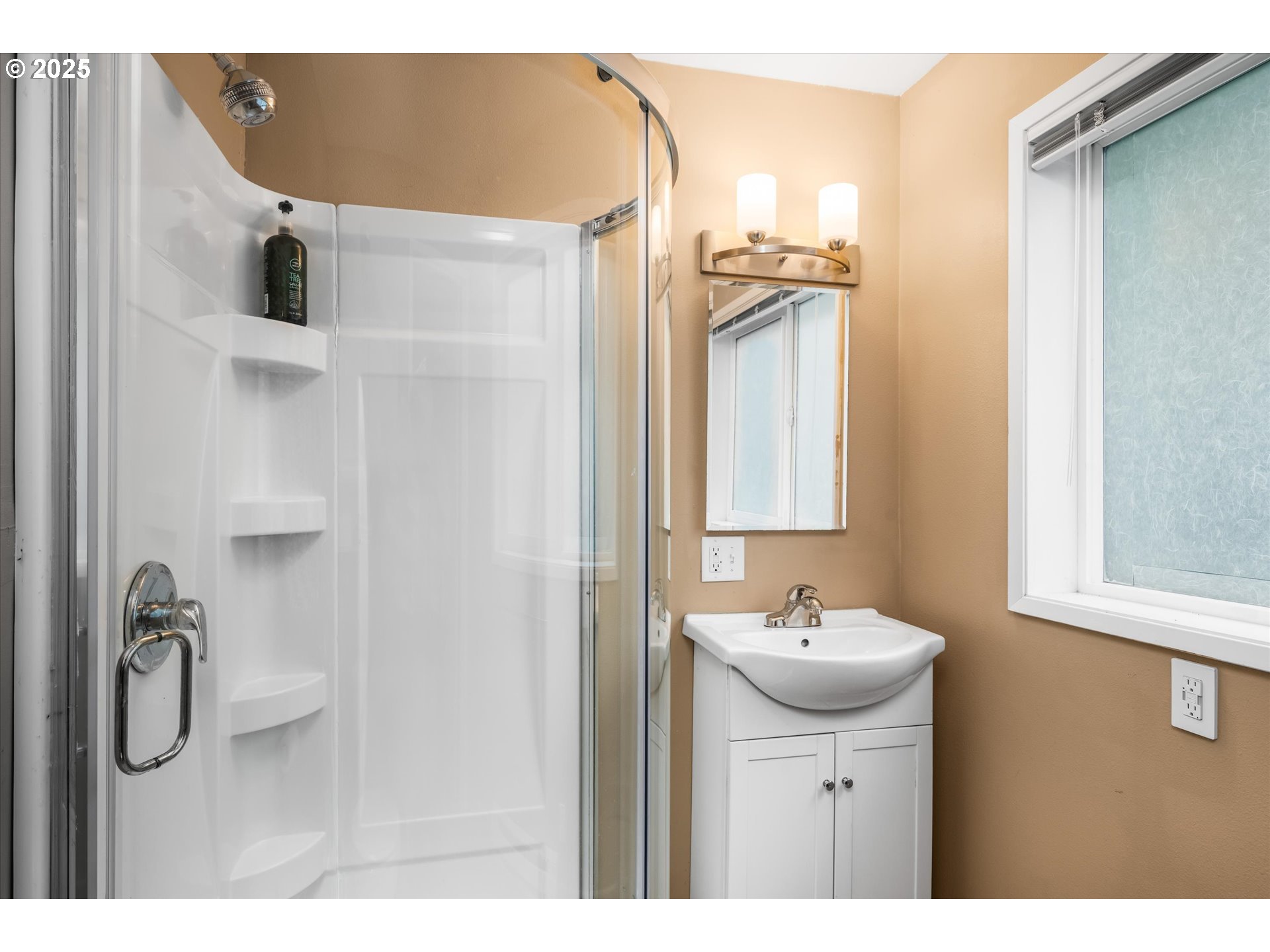 41929 Deerhorn Road Springfield, OR 97478 - Photo 30 of 46 Guest Quarters