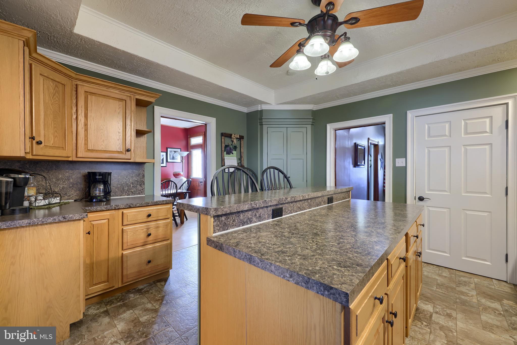 219 North Cedar Street Lititz, PA 17543 - Photo 13 of 41