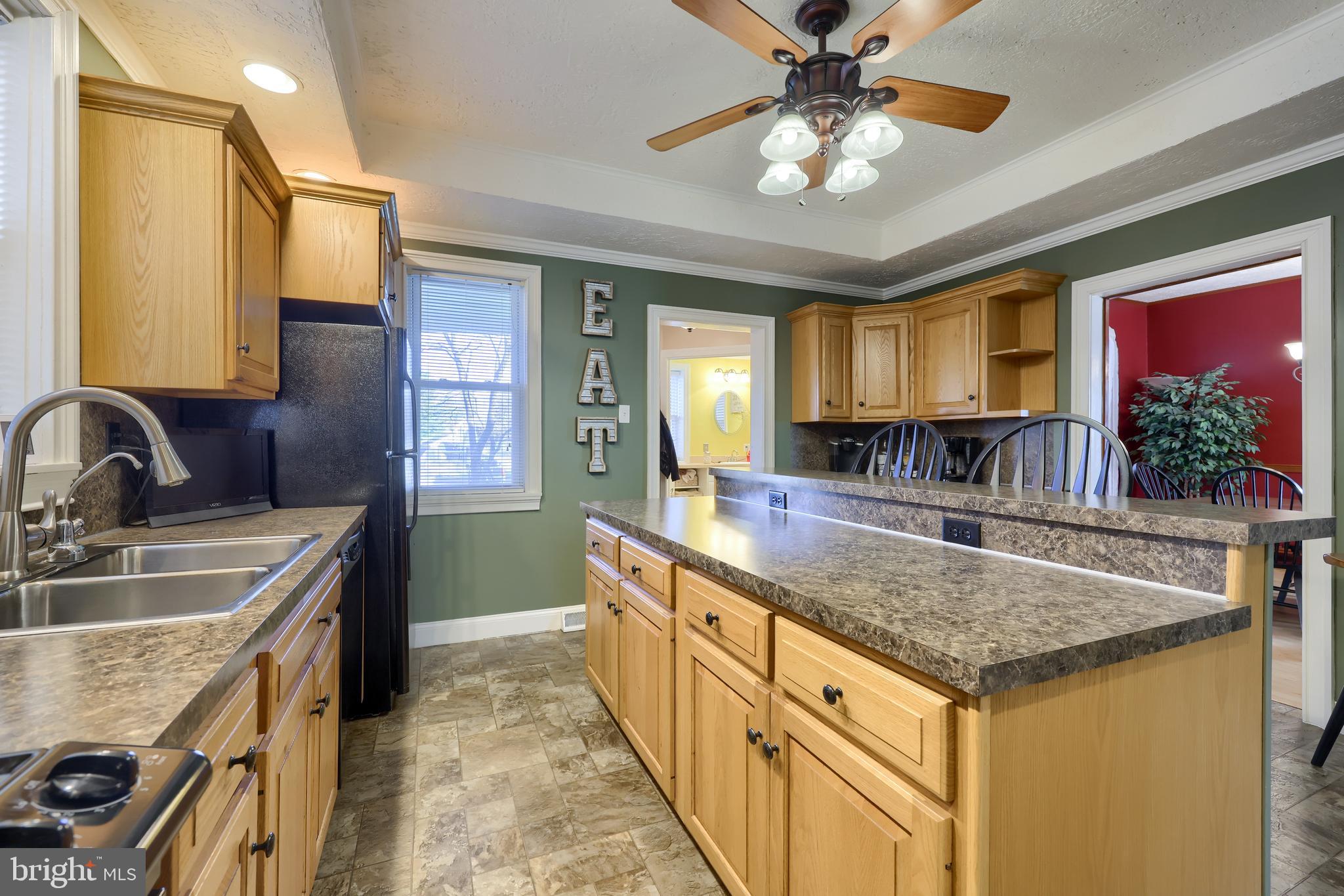 219 North Cedar Street Lititz, PA 17543 - Photo 15 of 41