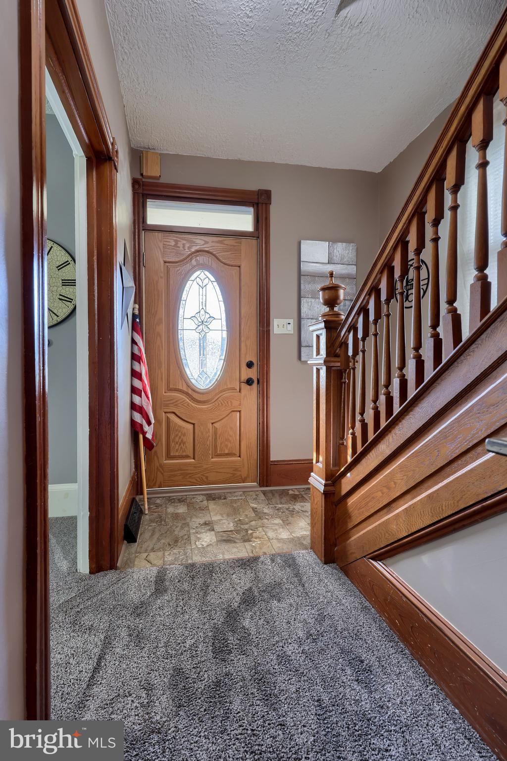 219 North Cedar Street Lititz, PA 17543 - Photo 3 of 41