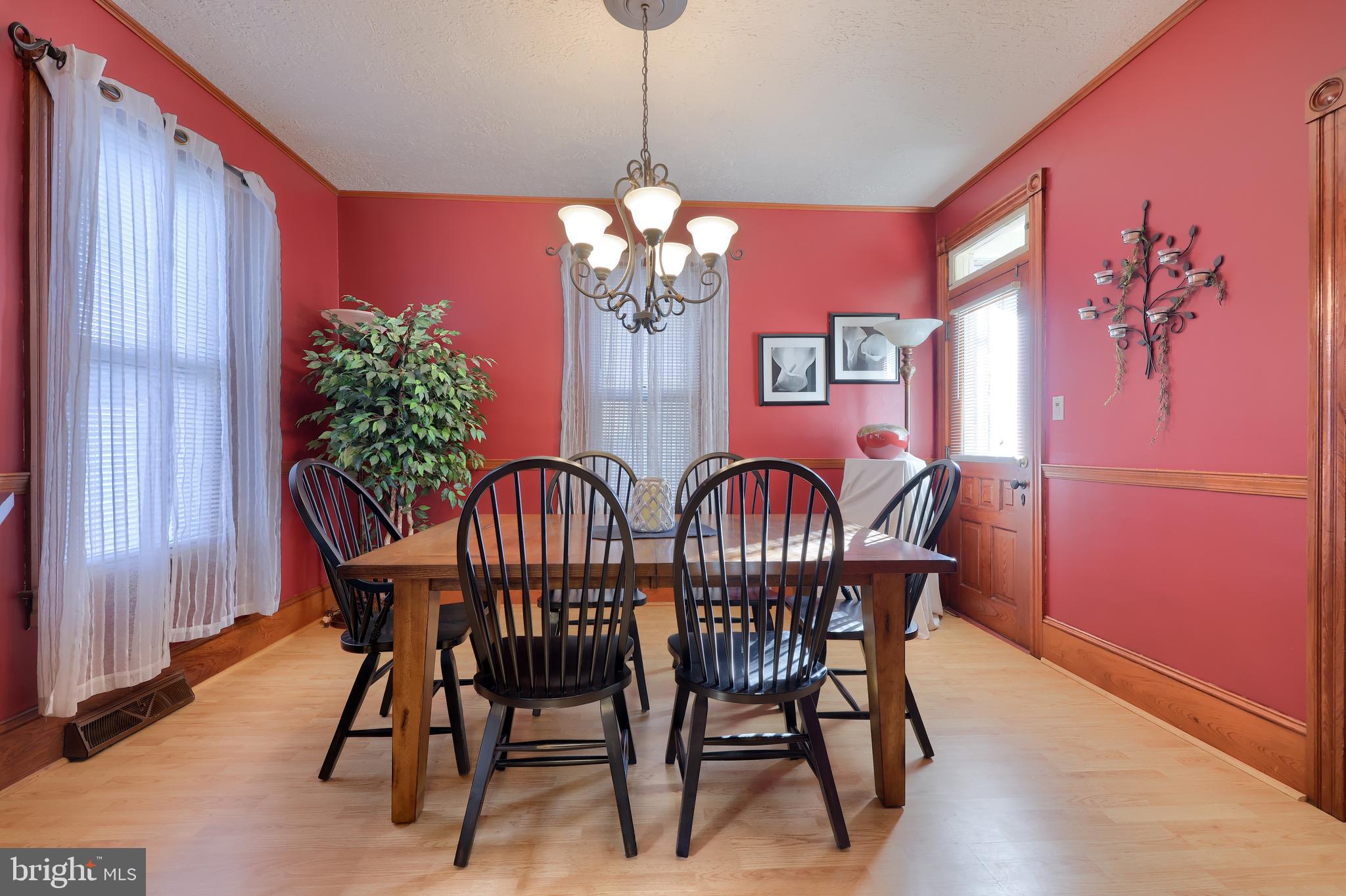 219 North Cedar Street Lititz, PA 17543 - Photo 9 of 41