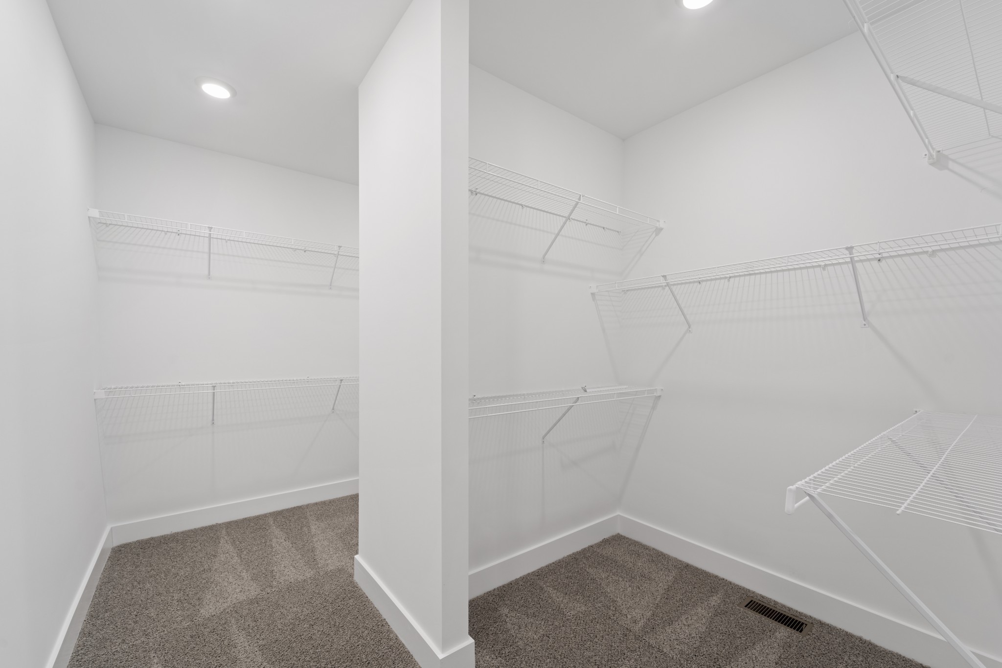 537 Clearview Road Cottontown, TN 37048 - Photo 10 of 15 a view of a room