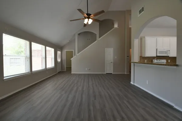 $2,600 | 20939 Jessica Rose Lane, Spring, TX 77379