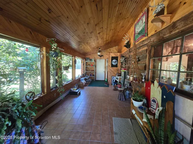 $289,900 | 26656 Sr 11 Great Bend, Great Bend, PA 18821