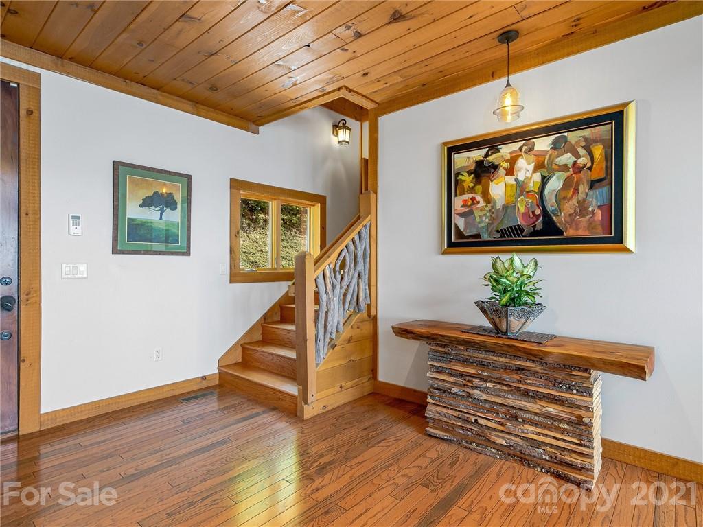 630 Flat Top Mountain Road Fairview, NC 28730 - Photo 5 of 47 Gallery Image 5