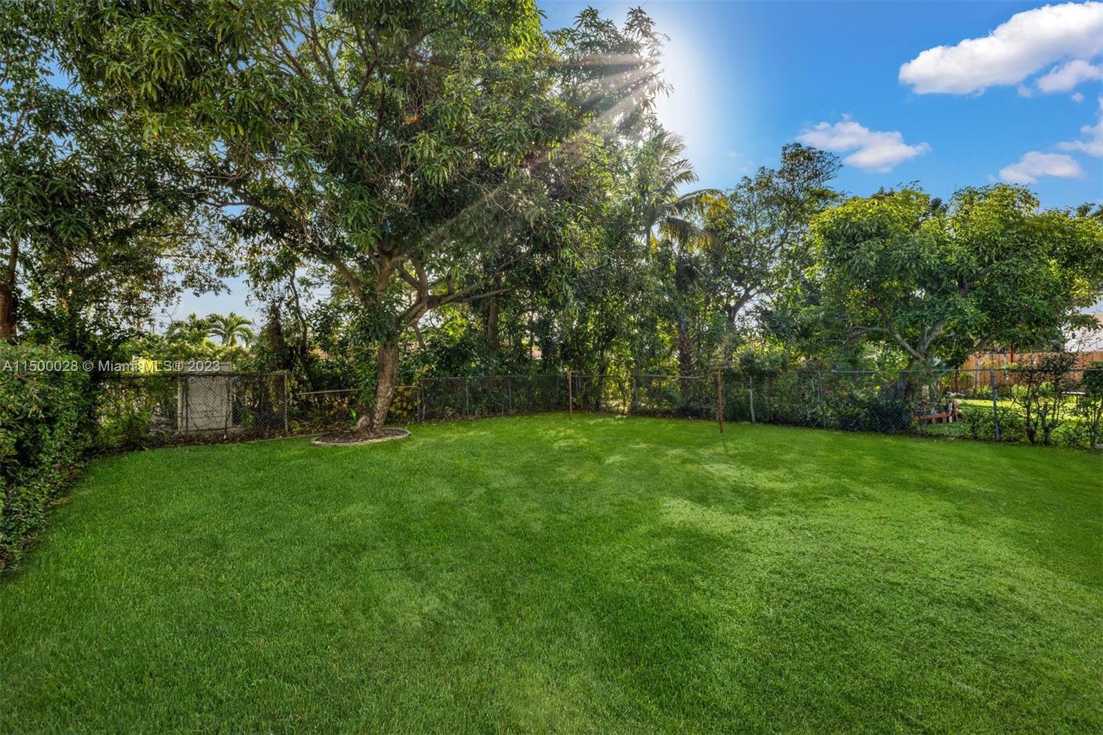 424 Northwest 53rd Street Miami, FL 33127 - Photo 4 of 40