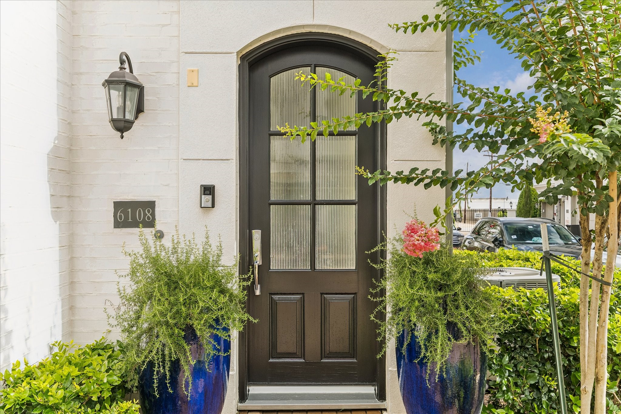 6108 Nicholas Grove Place Houston, TX 77055 - Photo 2 of 29 Let's tour 6108 Nicholas Grove.