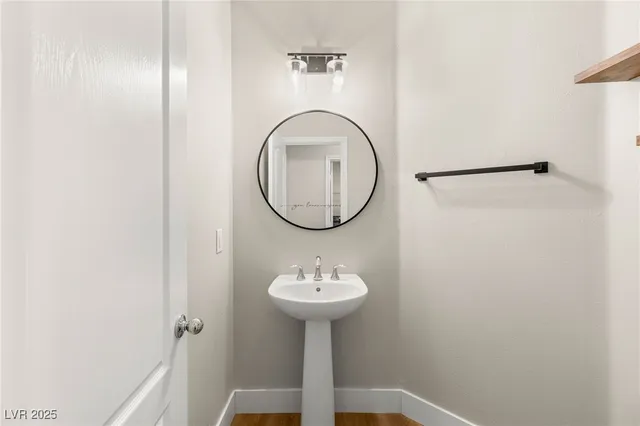 $586,000 | 2850 Culloden Avenue, Henderson, NV 89044