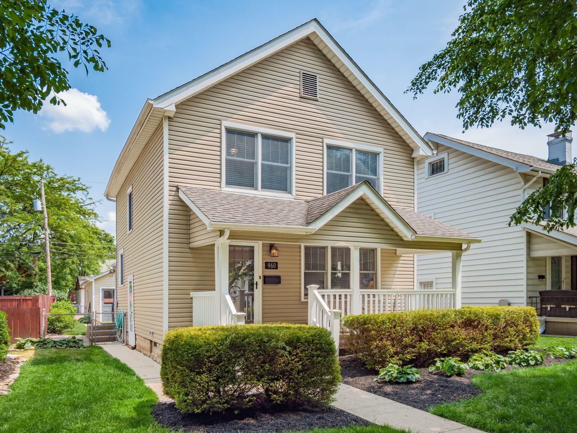 960 Palmer Road Columbus, OH 43212 - Photo 3 of 49 004_957a35_A 960 Palmer 004-2