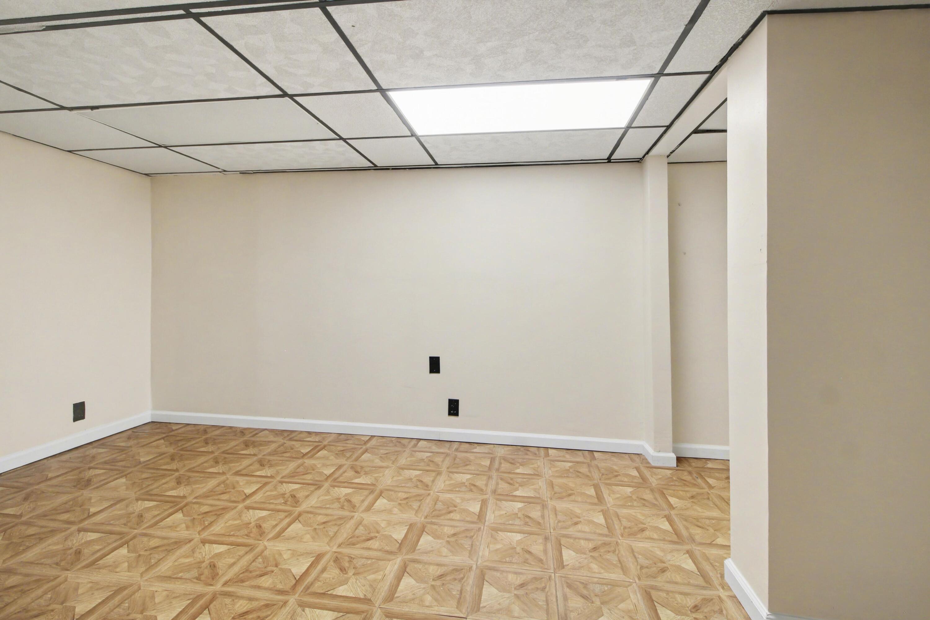 833 Lambkins Road Saline, MI 48176 - Photo 26 of 37 025_file_8408