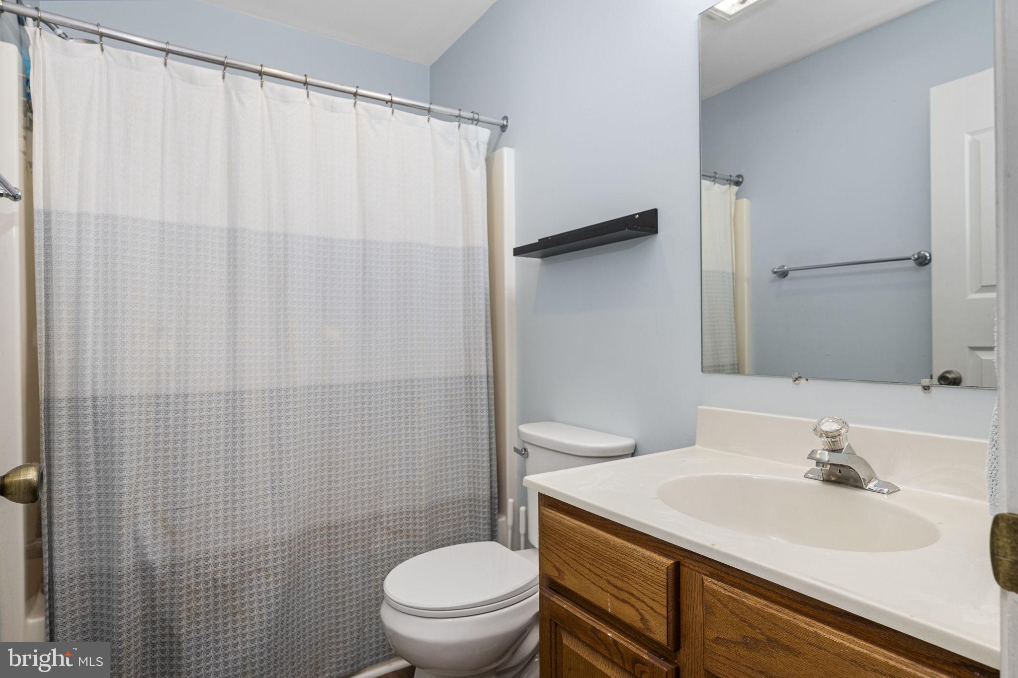 2960 Aster Lane Lititz, PA 17543 - Photo 13 of 28 1st Floor Full Bathroom