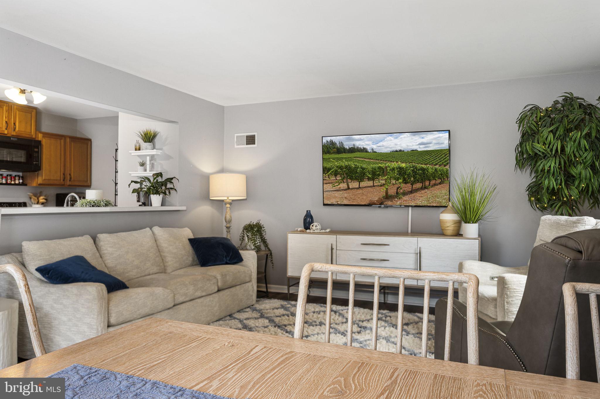 2960 Aster Lane Lititz, PA 17543 - Photo 8 of 28