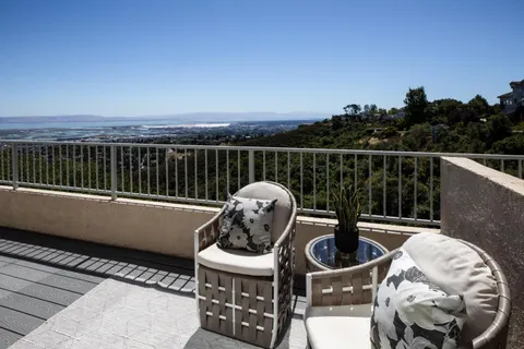 $1,898,000 | 5 Clover Lane, San Carlos, CA 94070
