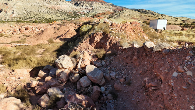 2600 Sevier Valley Canal Road Richfield, UT 84701 - Photo 42 of 63 View of mountain background