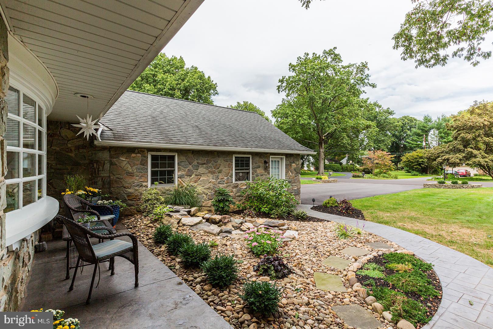 10 Ridgewood Road Lancaster, PA 17603 - Photo 8 of 114 Gallery Image 8