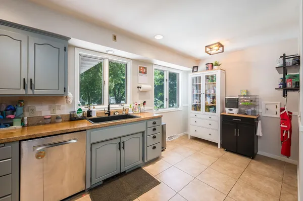 $309,900 | 915 South Hampton Street, Fairmont, MN 56031