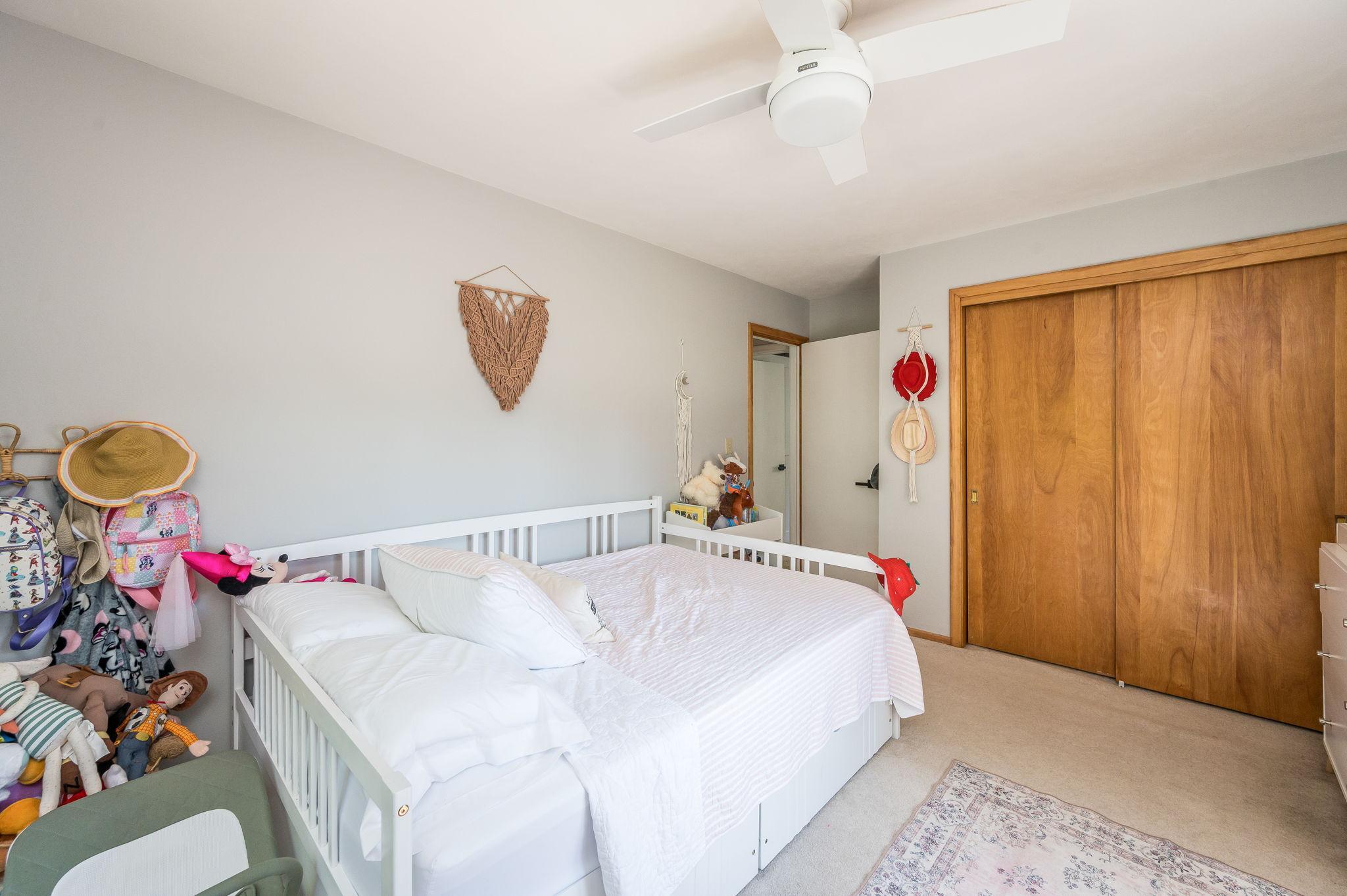 915 South Hampton Street Fairmont, MN 56031 - Photo 20 of 43