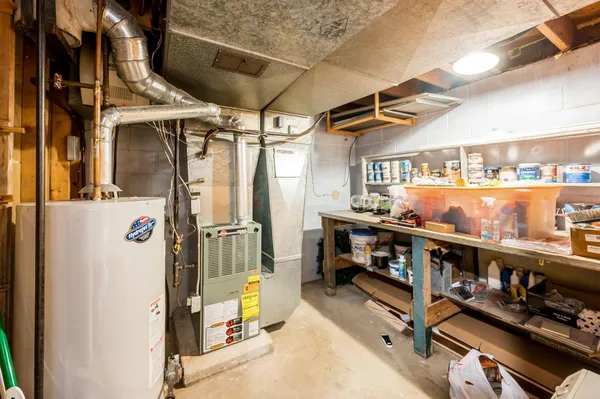 $309,900 | 915 South Hampton Street, Fairmont, MN 56031