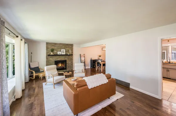 $309,900 | 915 South Hampton Street, Fairmont, MN 56031