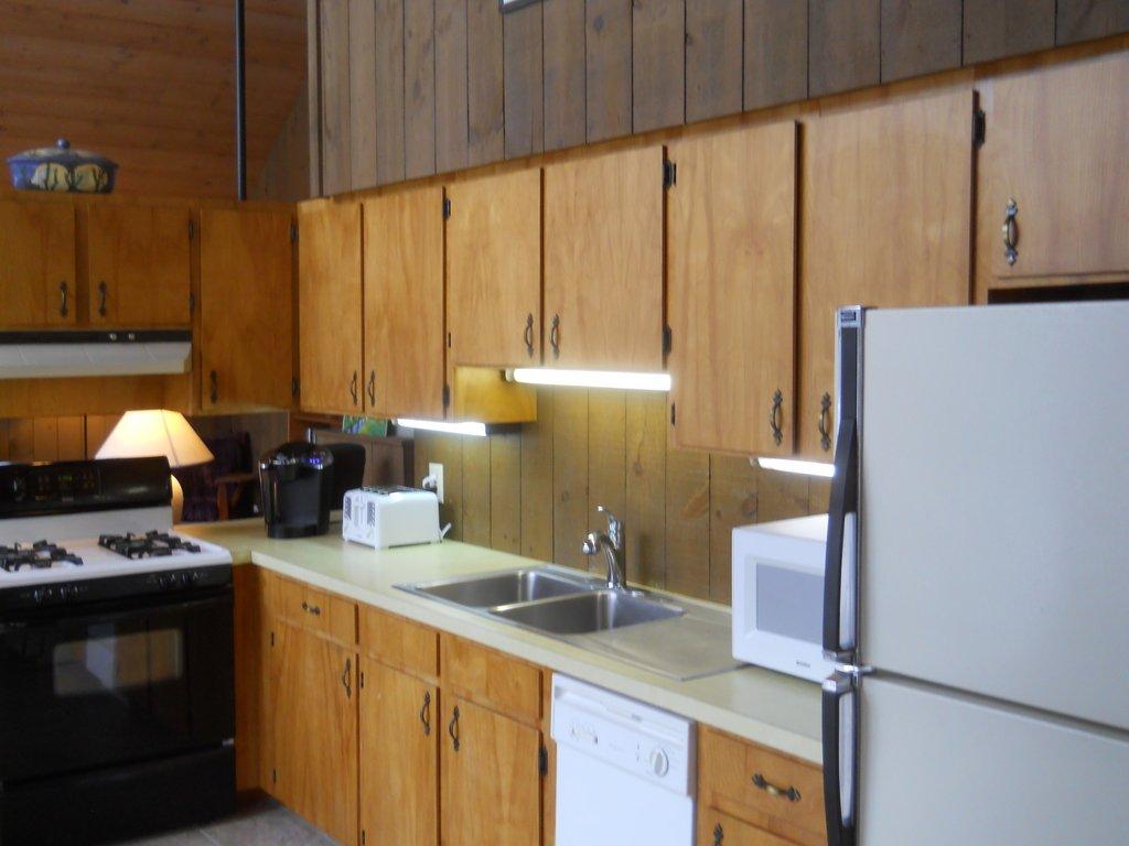200 Slayton Farm Road Stowe, VT 05672 - Photo 3 of 15