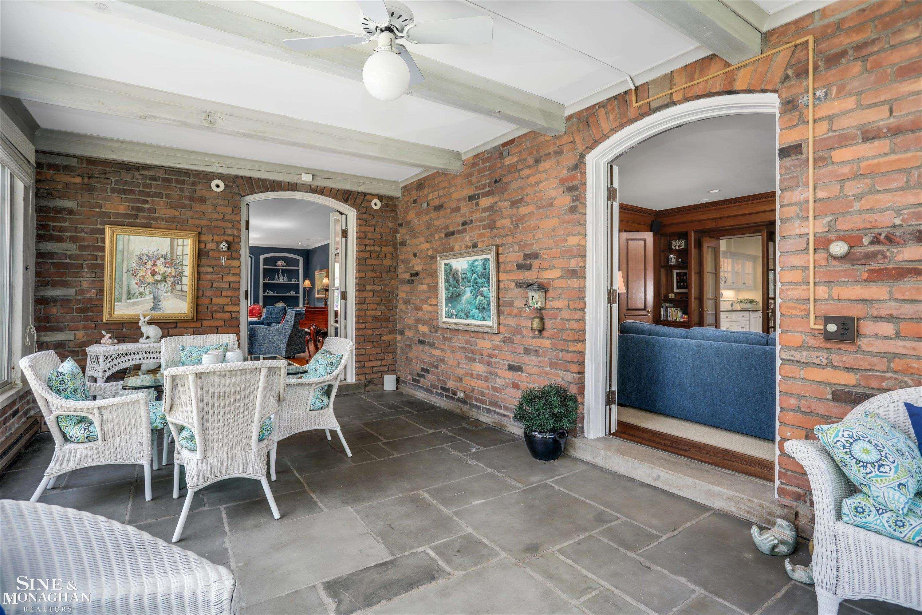 78 Vendome Road Grosse Pointe, MI 48236 - Photo 12 of 74 50155888-d432a434-9753-44b0-a1f6-b930beb858da.JPG