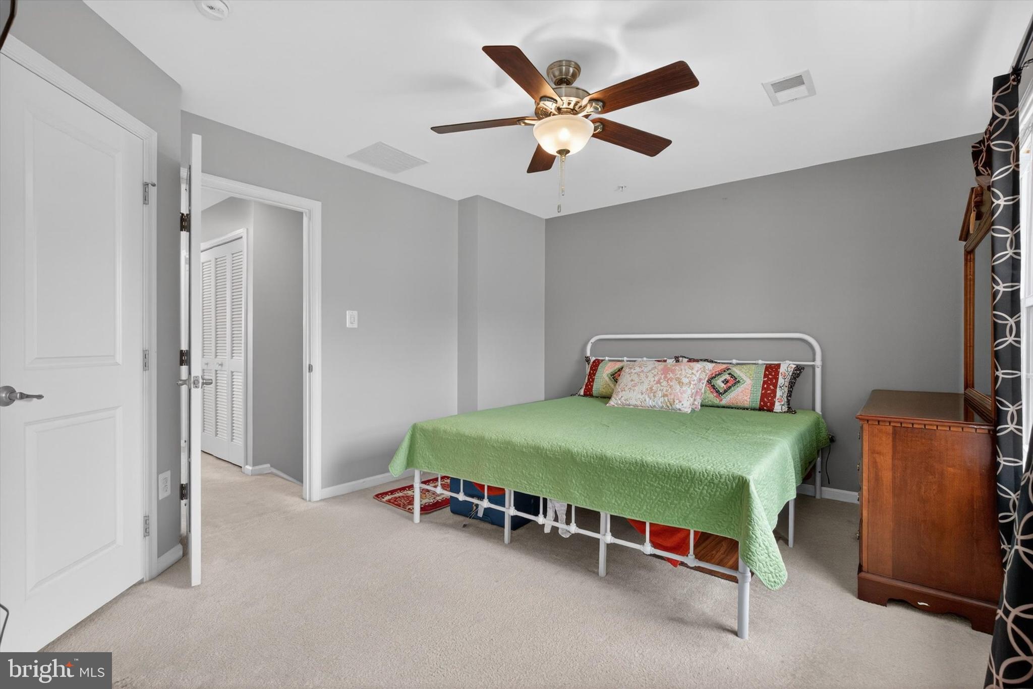 37 South Center Street Hanover, PA 17331 - Photo 18 of 32