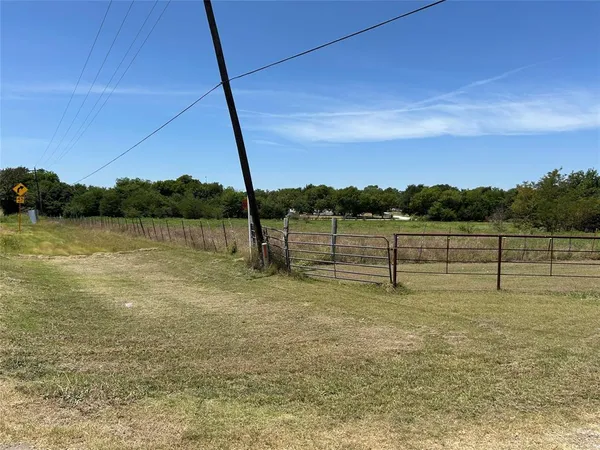 $1,149,000 | 3201 Farm To Market Road 2194, Farmersville, TX 75442