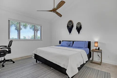 $715,000 | 302 Sea Oats Drive, Unit E, Juno Beach, FL 33408