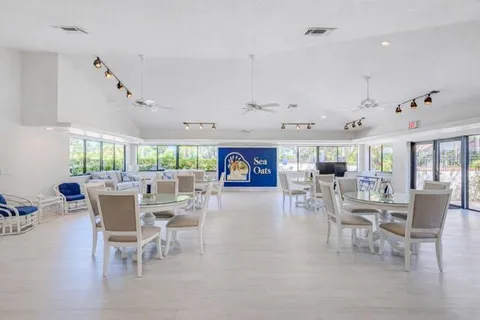 $715,000 | 302 Sea Oats Drive, Unit E, Juno Beach, FL 33408