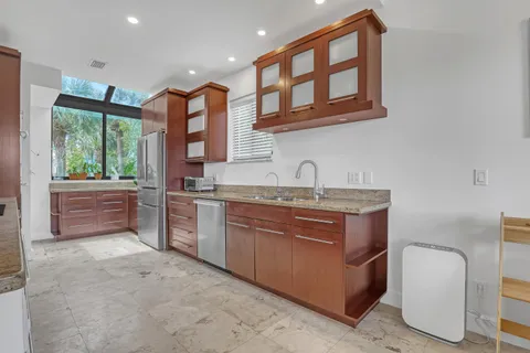 $715,000 | 302 Sea Oats Drive, Unit E, Juno Beach, FL 33408