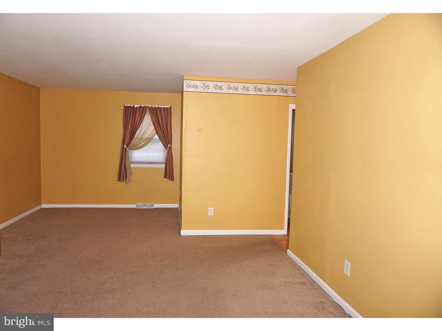 515 North Forklanding Road Maple Shade, NJ 08052 - Photo 11 of 24
