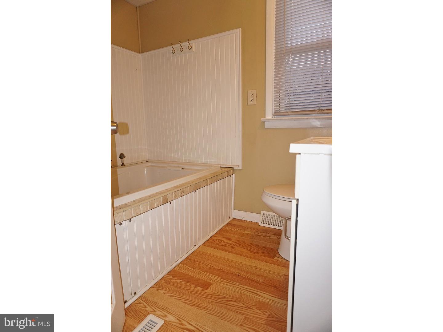 515 North Forklanding Road Maple Shade, NJ 08052 - Photo 17 of 24