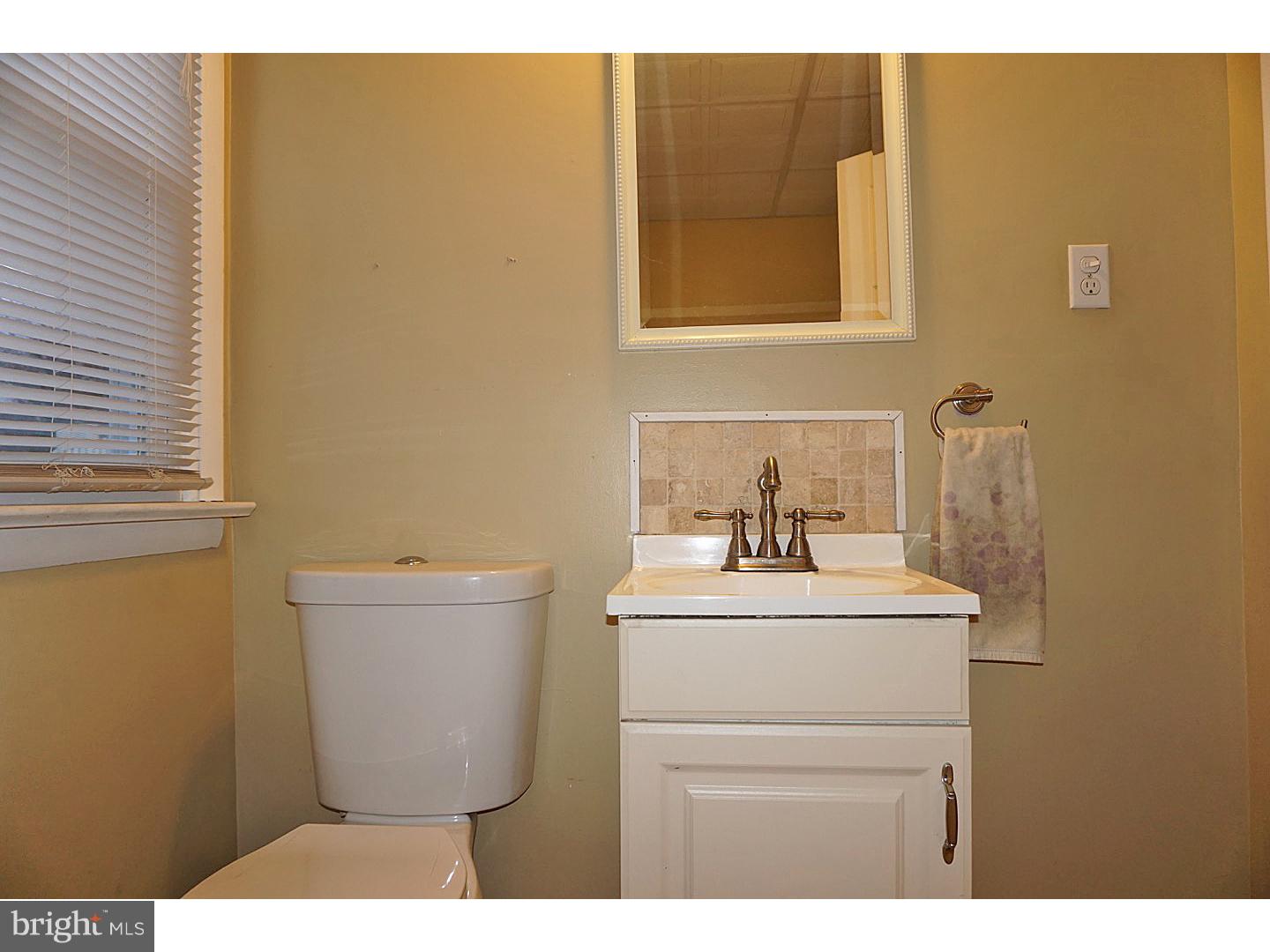 515 North Forklanding Road Maple Shade, NJ 08052 - Photo 18 of 24