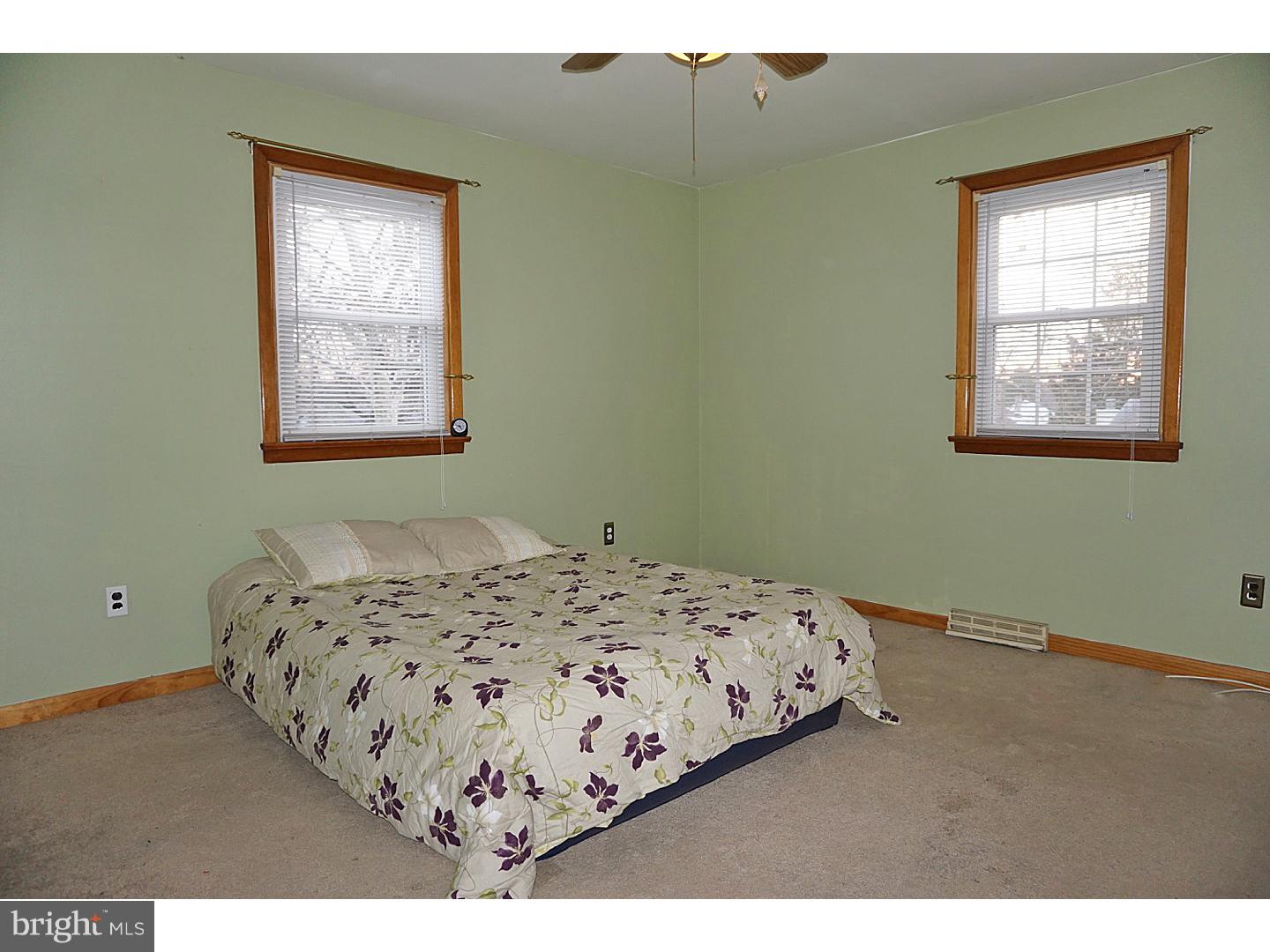 515 North Forklanding Road Maple Shade, NJ 08052 - Photo 19 of 24
