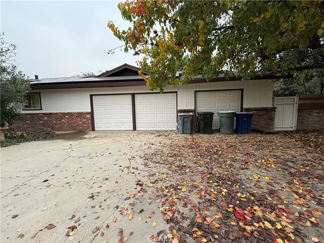 $399,000 | 425 East North Bear Creek Drive, Merced, CA 95340