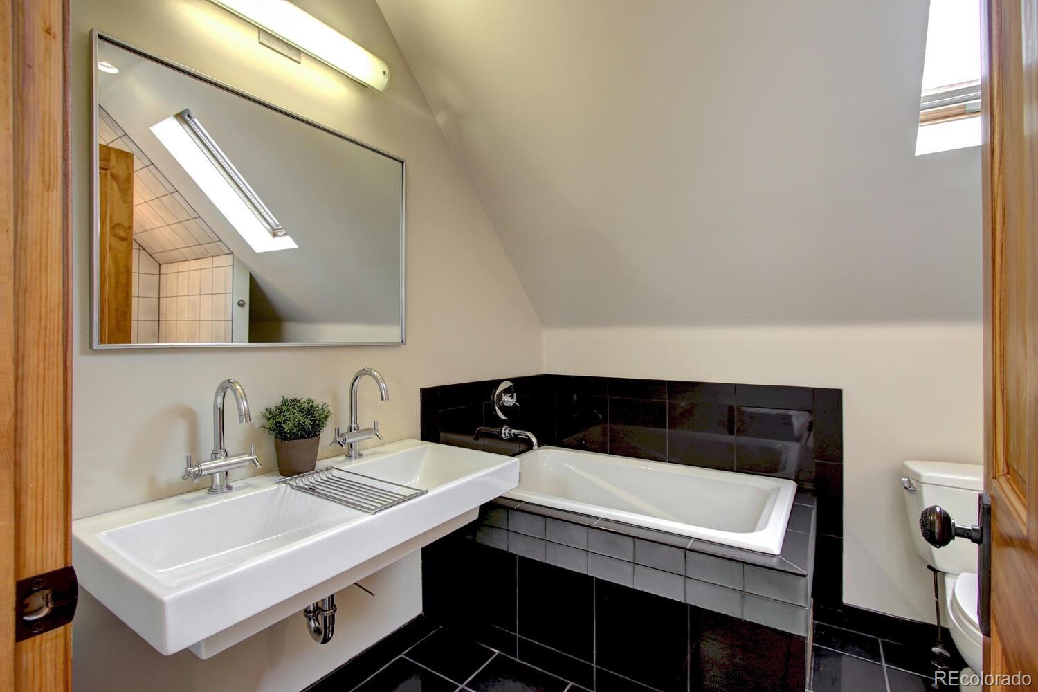 3243 Raleigh Street Denver, CO 80212 - Photo 25 of 39 Gallery Image 25