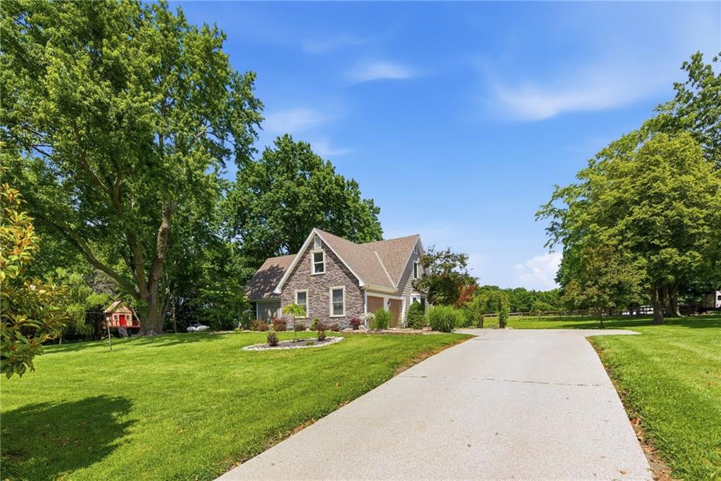 12905 Quail Ridge Road Lee's Summit, MO 64082 - Photo 2 of 47