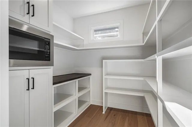 $752,975 | 8937 Shady Bend Road, Lenexa, KS 66227