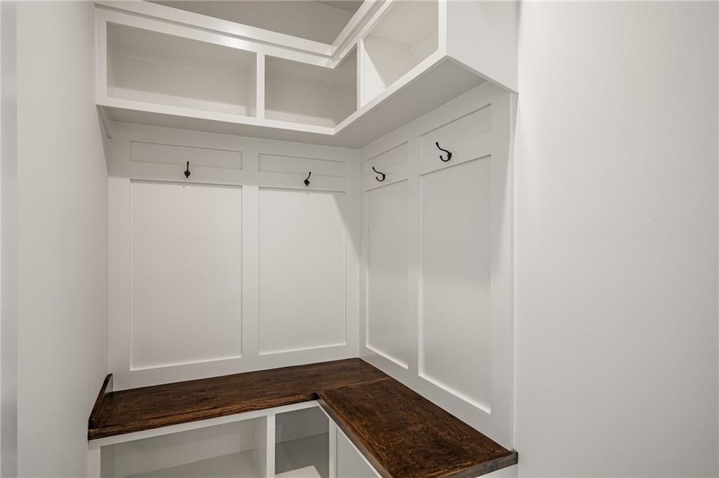 8937 Shady Bend Road Lenexa, KS 66227 - Photo 22 of 49