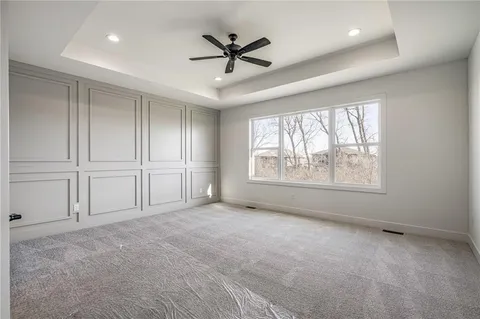 $752,975 | 8937 Shady Bend Road, Lenexa, KS 66227