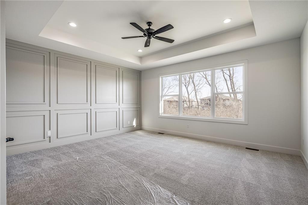 8937 Shady Bend Road Lenexa, KS 66227 - Photo 23 of 49