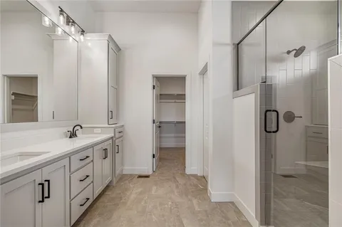 $752,975 | 8937 Shady Bend Road, Lenexa, KS 66227