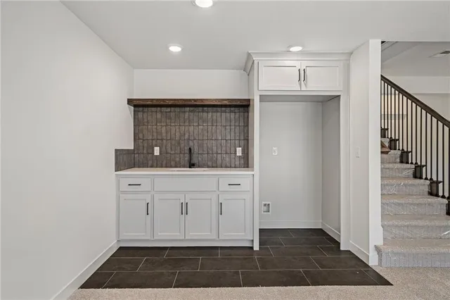 $752,975 | 8937 Shady Bend Road, Lenexa, KS 66227