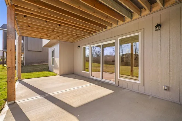 $752,975 | 8937 Shady Bend Road, Lenexa, KS 66227