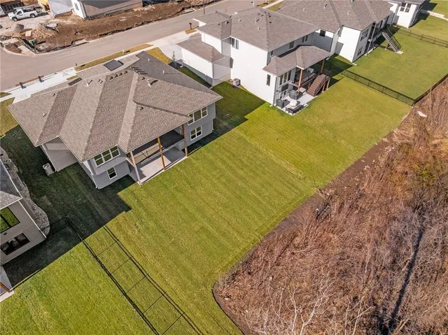 $752,975 | 8937 Shady Bend Road, Lenexa, KS 66227