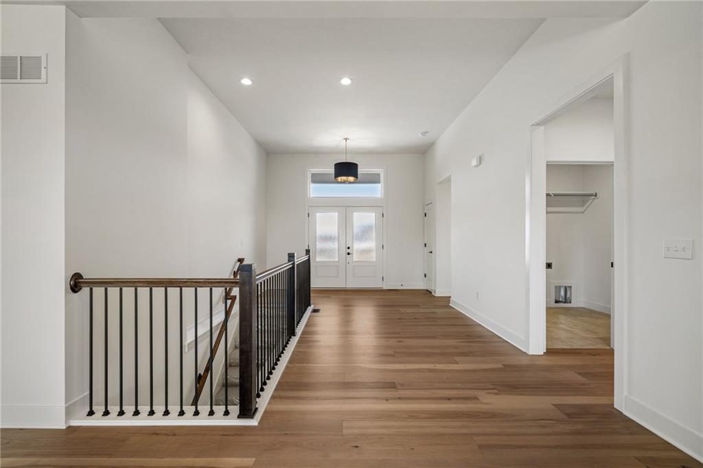 8937 Shady Bend Road Lenexa, KS 66227 - Photo 6 of 49