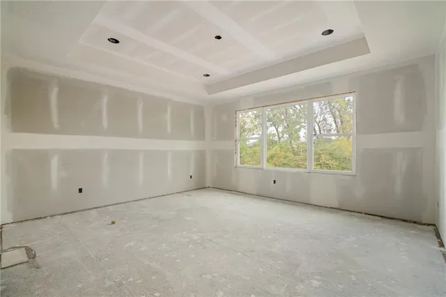 $752,975 | 8937 Shady Bend Road, Lenexa, KS 66227