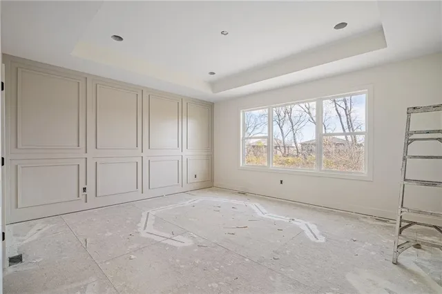 $752,975 | 8937 Shady Bend Road, Lenexa, KS 66227