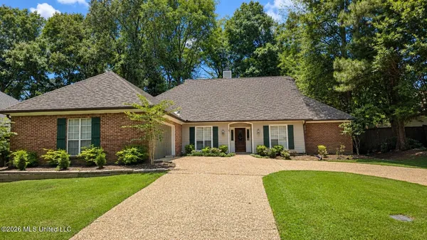 $375,000 | 138 Oakmont Drive, Madison, MS 39110